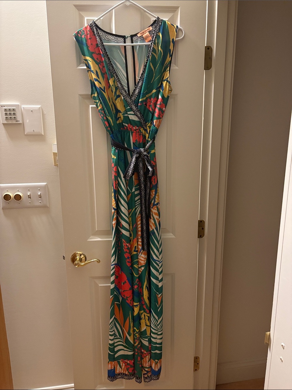 Women’s tropical-themed romper by Flying Tomato